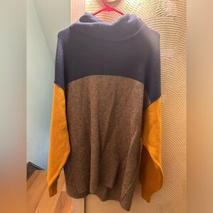 Free People color block sweater(m)